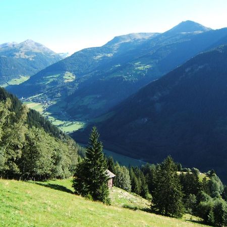 Chalet In Moertschach In Carinthia With Garden Bagian luar foto